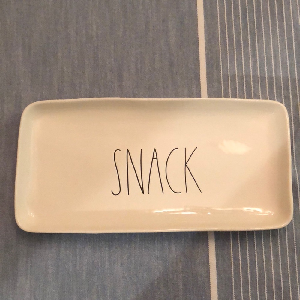 Rae Dunn beautiful SNACK platter/tray Brand New - Picture 1 of 3